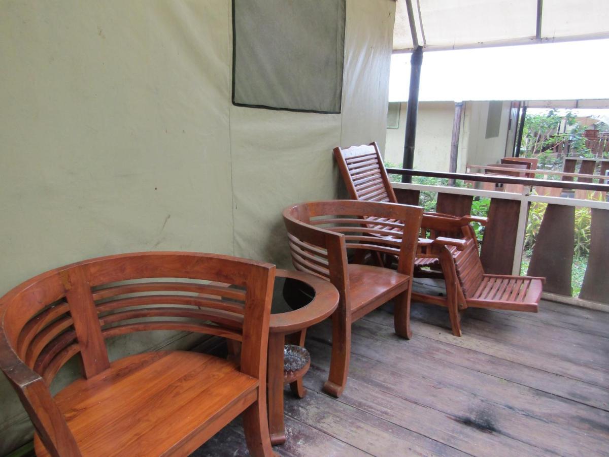 Lawu Forest Camp Sarangan Exterior photo