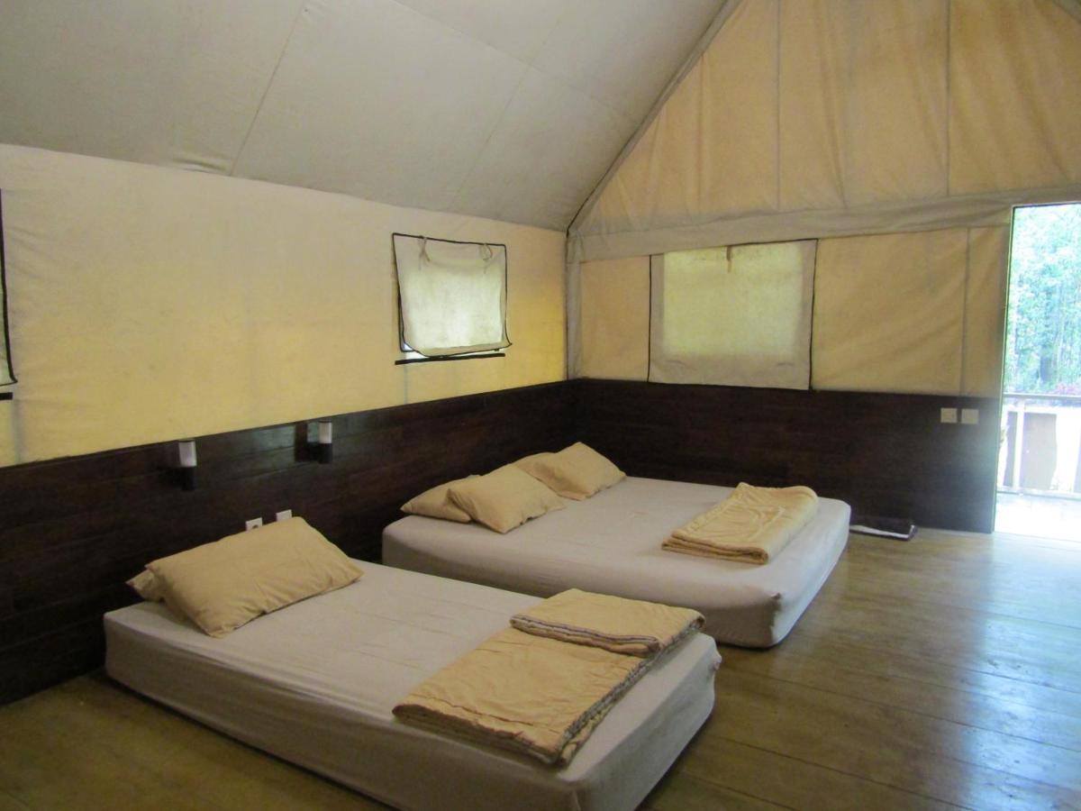 Lawu Forest Camp Sarangan Exterior photo
